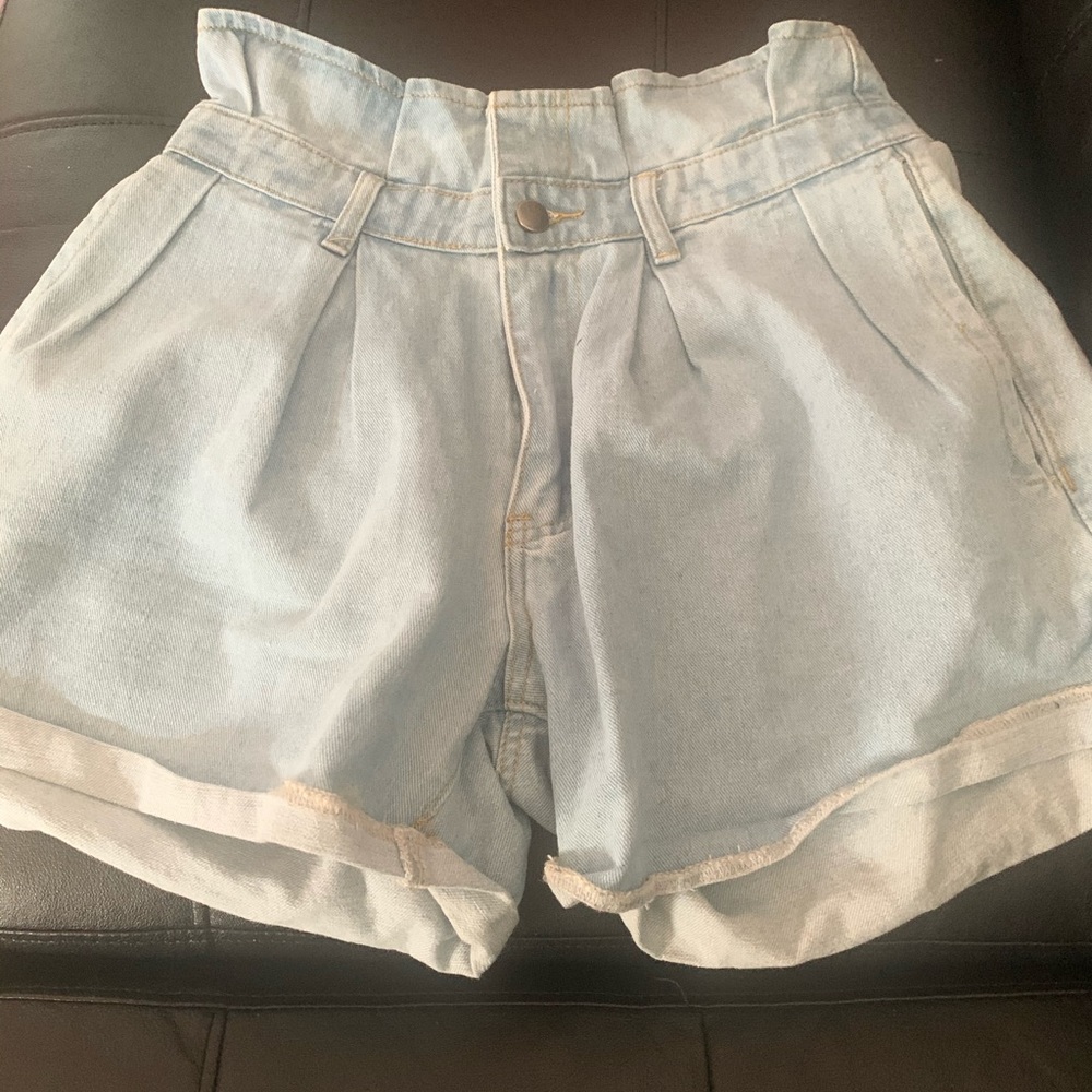 Fashion nova high waisted jean shorts